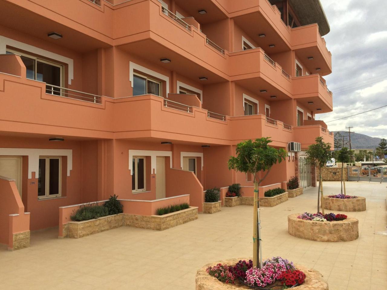 Pleasure Beach Hotel Mália Kültér fotó