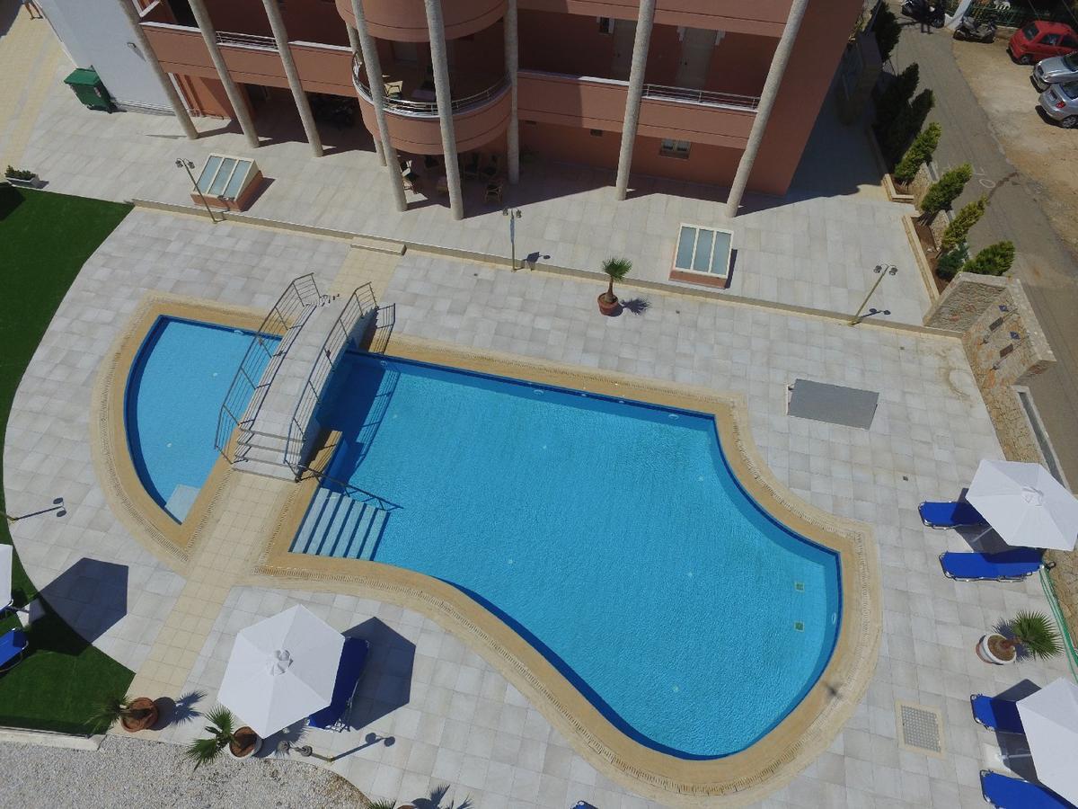 Pleasure Beach Hotel Mália Kültér fotó